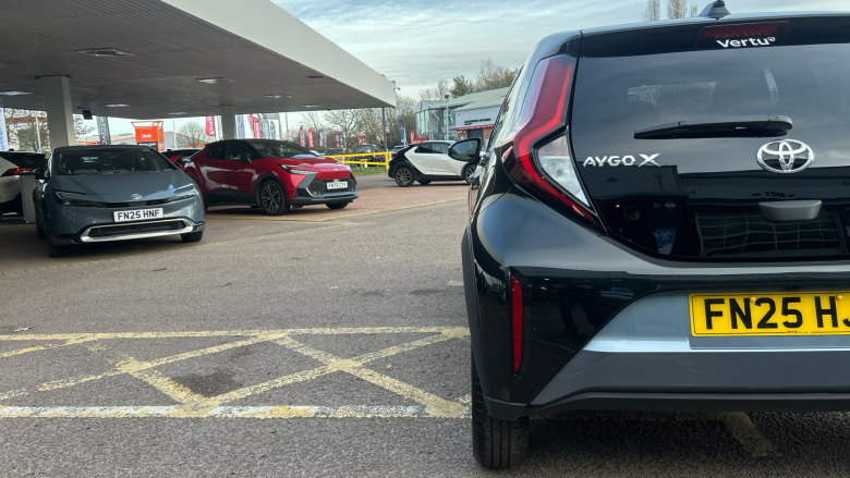 Toyota Aygo X 1.0 VVT-i Edge 5dr Auto Petrol Hatchback